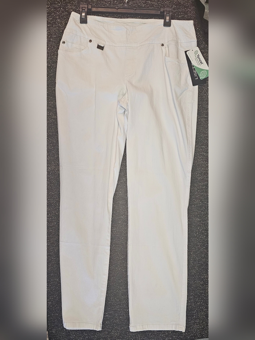 LISETTE White Stretch Skinny Pull-On Pants